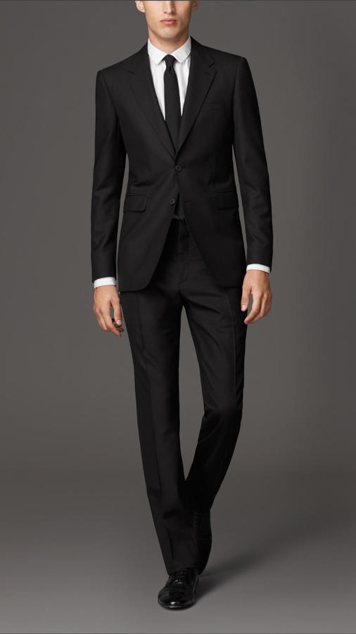Burberry Modern Fit Wool Black Suit