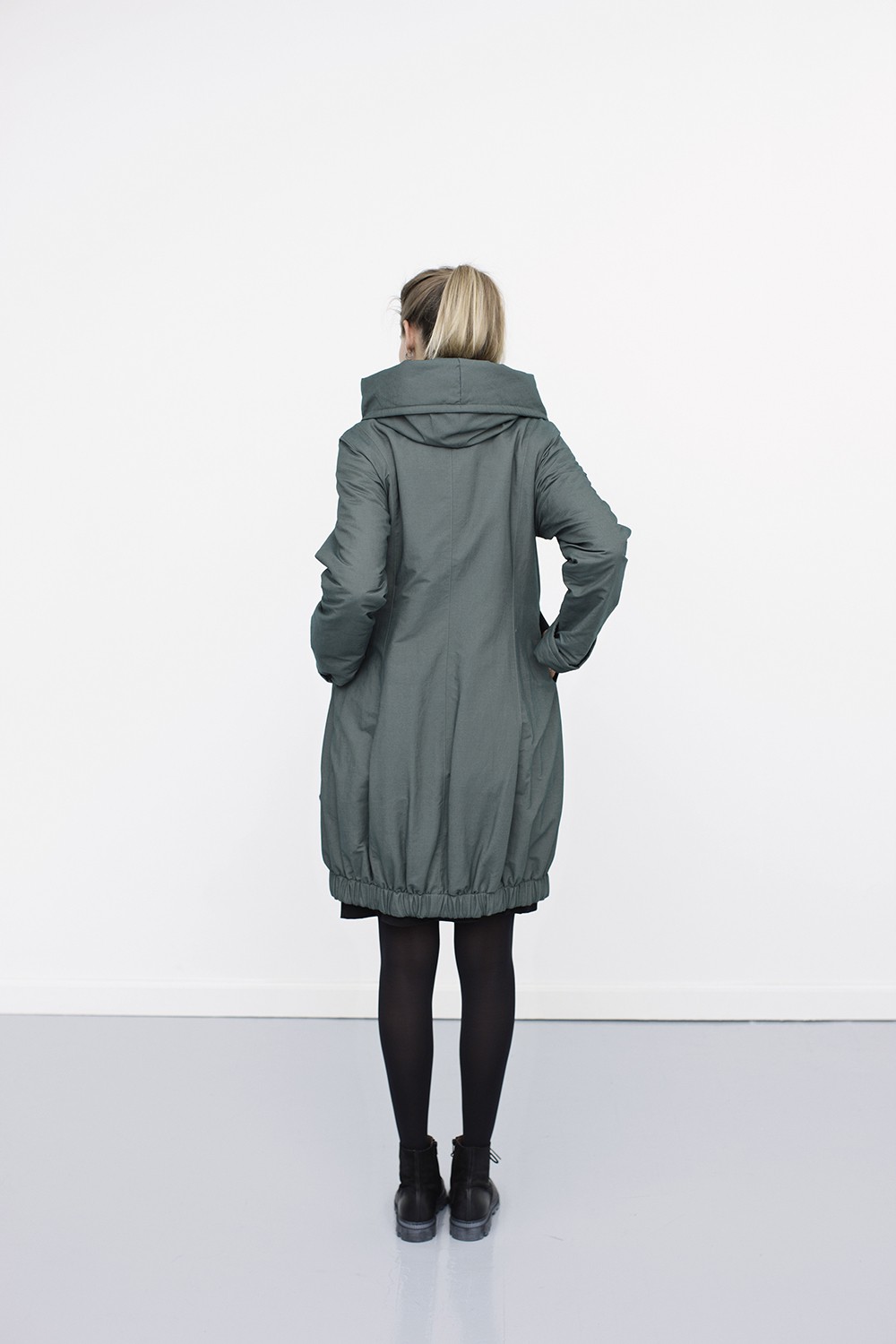 Fitted Winter Coat With Asymmetric Zipper