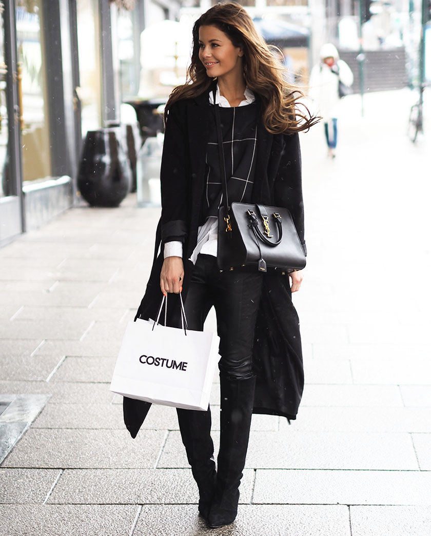 Dress Up Yourself and Look Classy with Black Winter Coat