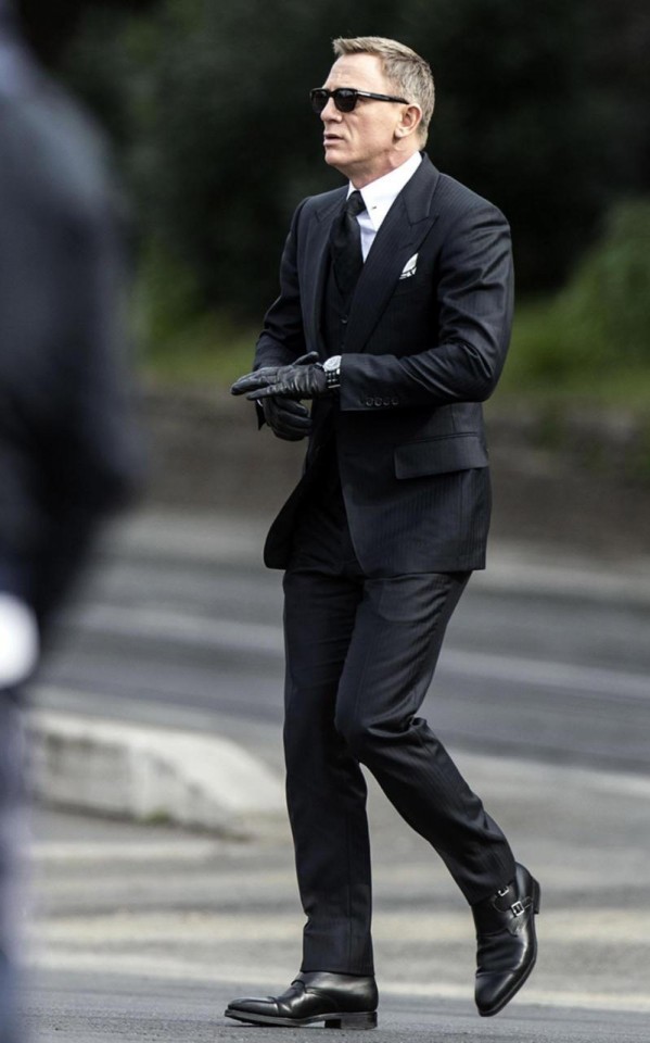 James Bond Black Suit
