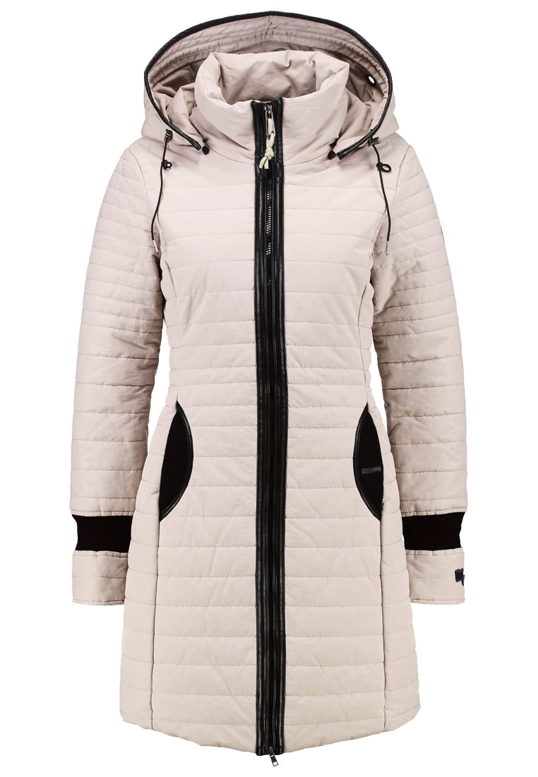 These Cream Parka Coat Will Protect You From Extreme Winter Days | Fit Coat